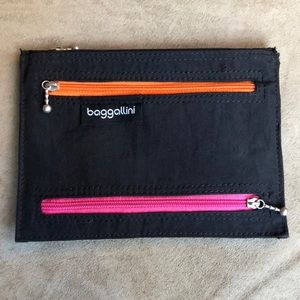 Baggallini wallet